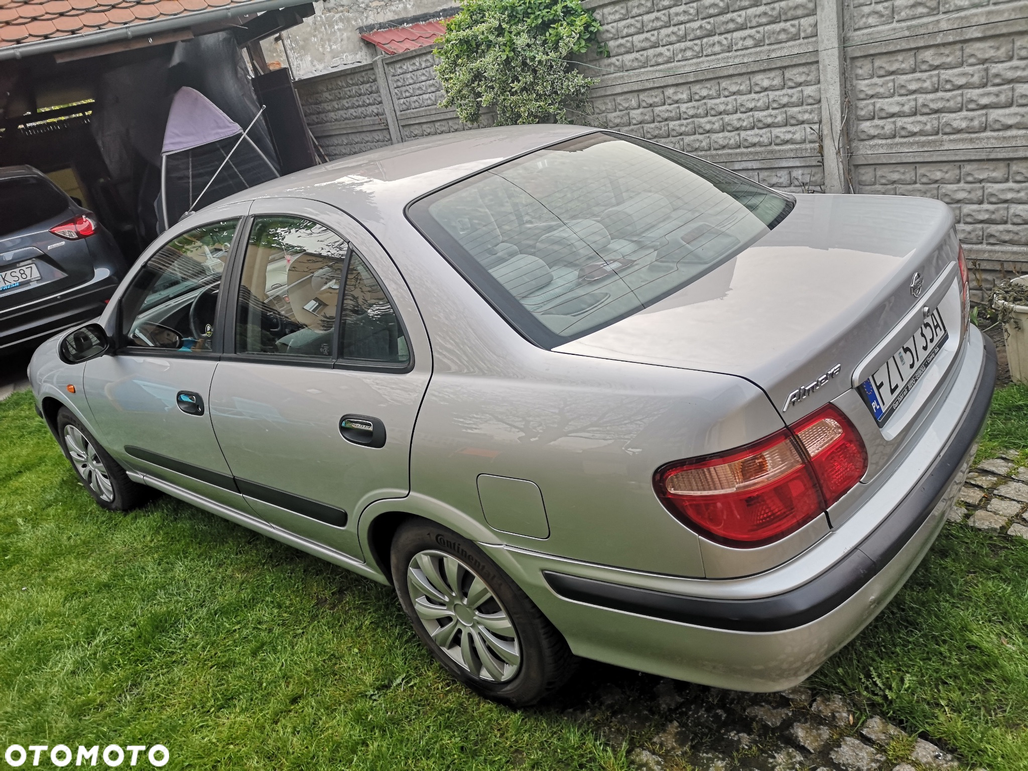 Nissan Almera - 5