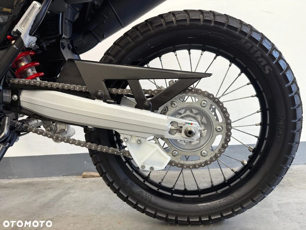 Honda CRF - 8