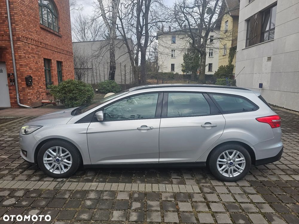 Ford Focus 1.5 TDCi DPF Start-Stopp-System Titanium - 2