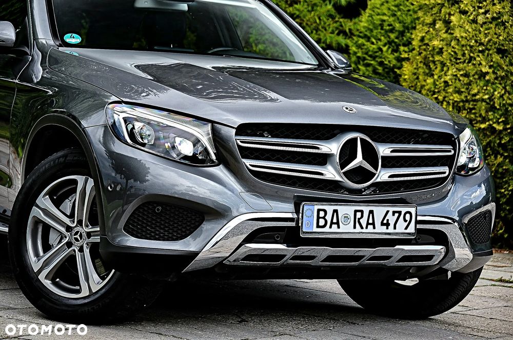 Mercedes-Benz GLC 250 4Matic 9G-TRONIC Exclusive - 8