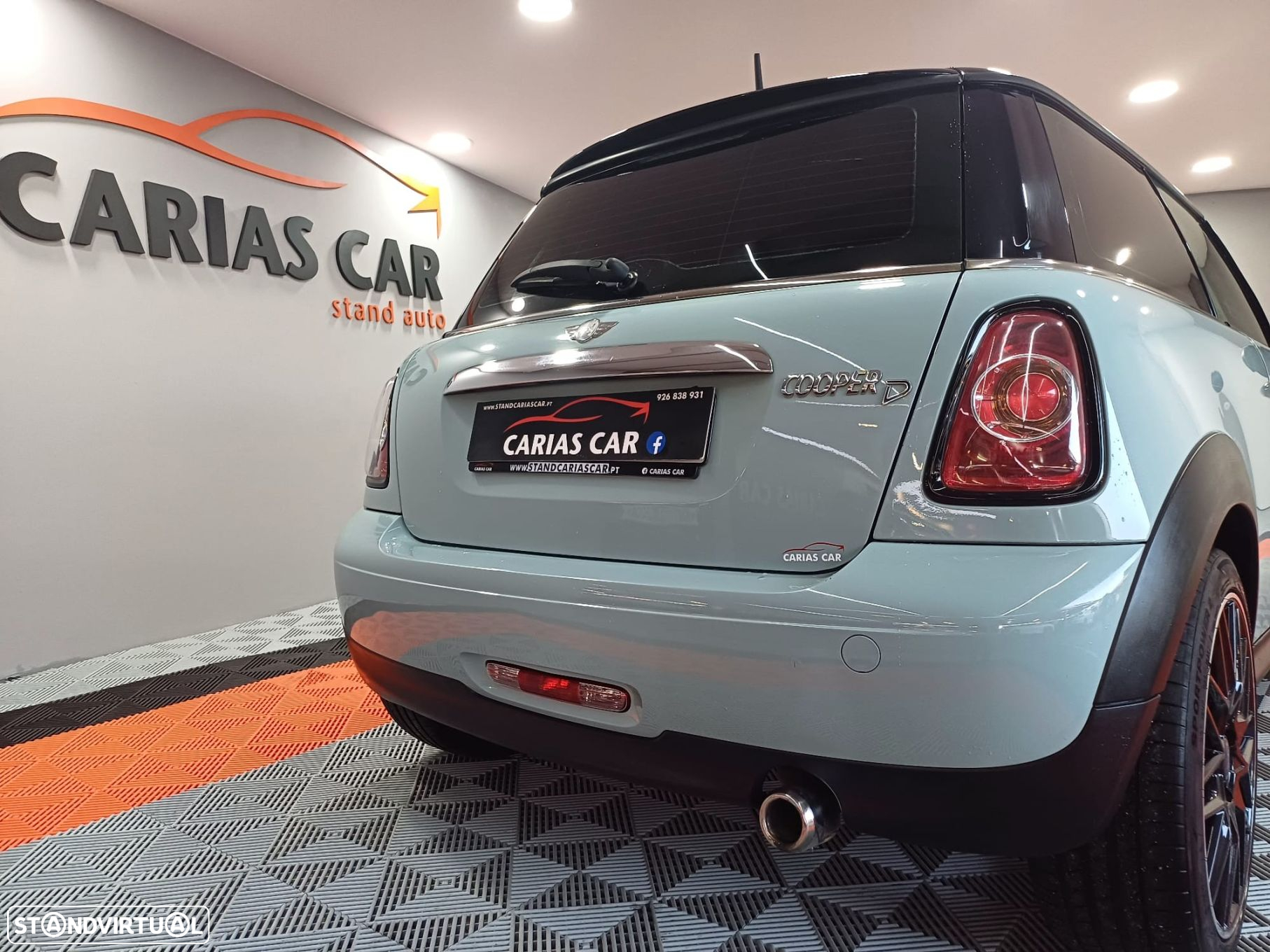 MINI 3 Portas One D - 8