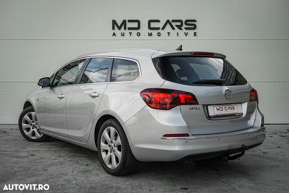 Opel Astra 1.7 CDTI DPF ecoFLEX Sports TourerStart/Stop Design Edition - 4