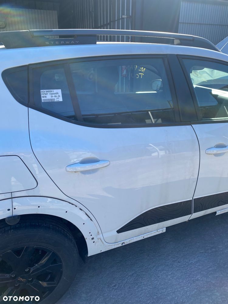 DACIA SANDERO 3 III STEPWAY lift IGŁA ! Kompletne drzwi prawy tył prawe tylne tylnie DV369 DV 369 OV369 OV 369 - 3