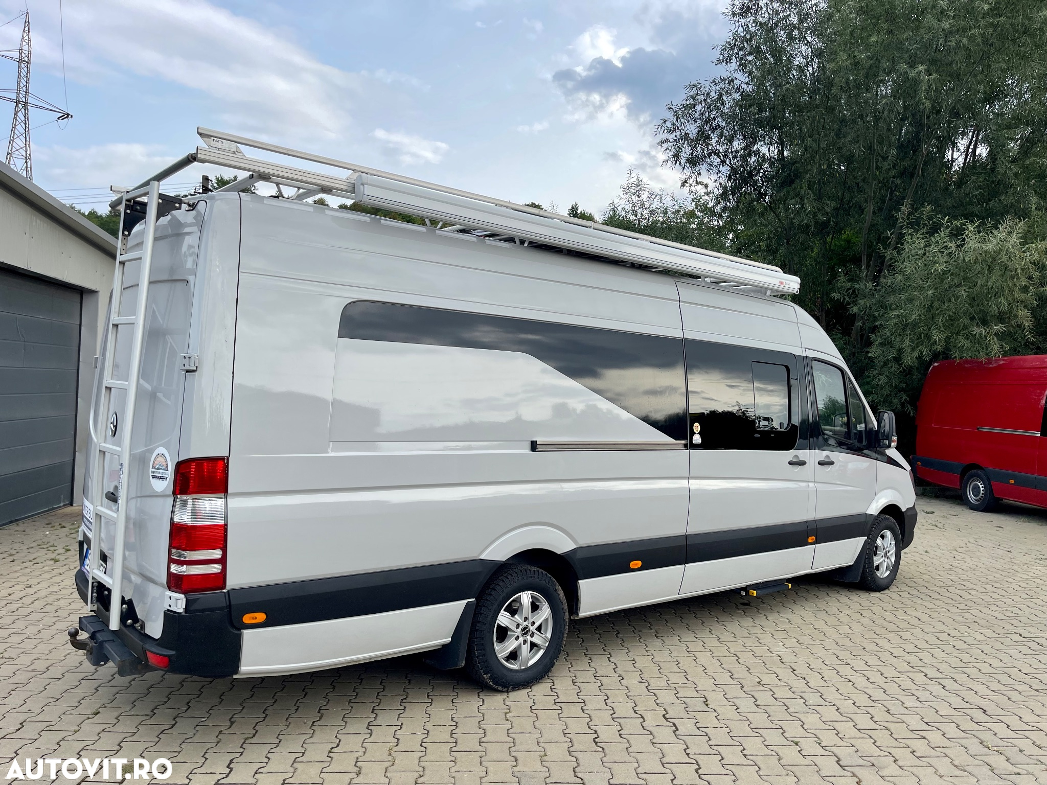 Mercedes-Benz Sprinter - 4