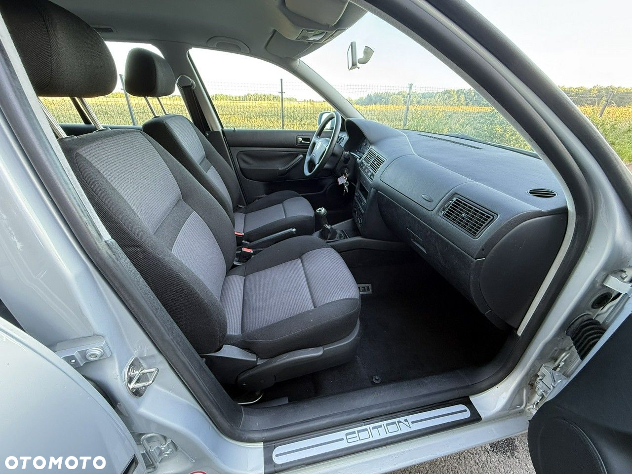 Volkswagen Golf 1.4 Comfortline - 23