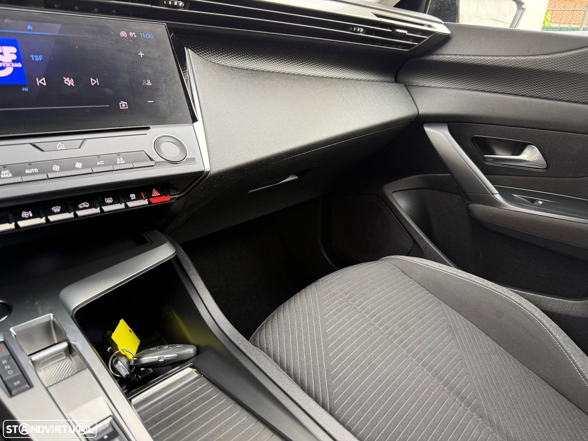 Peugeot 308 SW PureTech 130 EAT8 Active Pack - 17