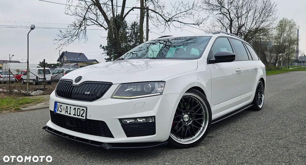 Skoda Octavia 2.0 TDI (Green tec) DSG RS - 1