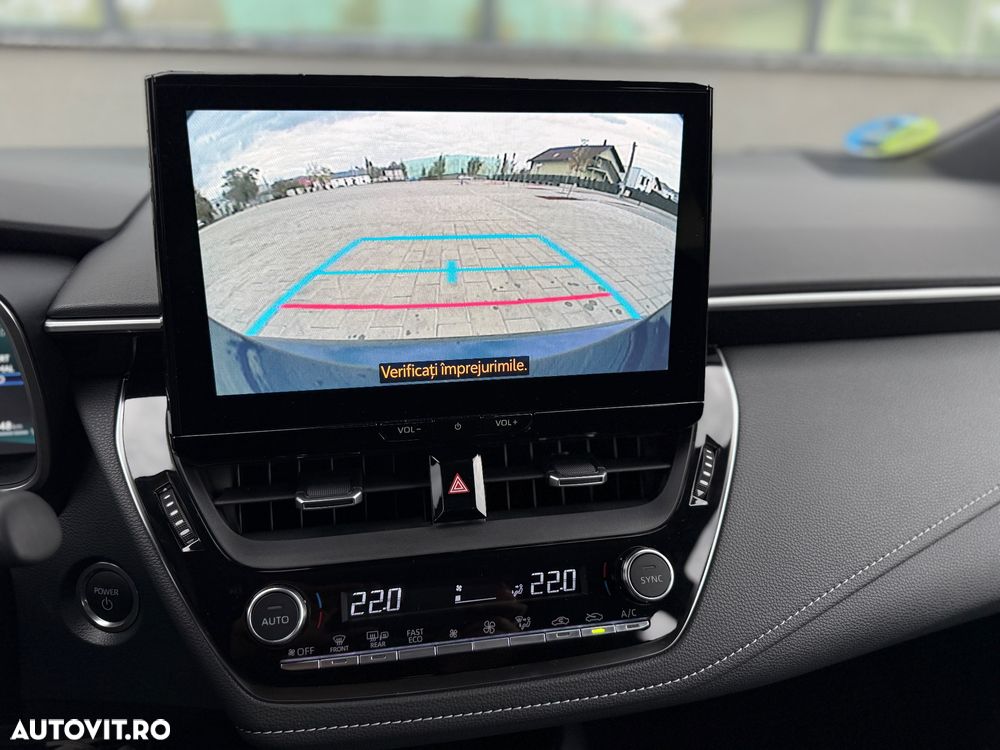 Toyota Corolla 1.8 Hybrid Business Edition - 38