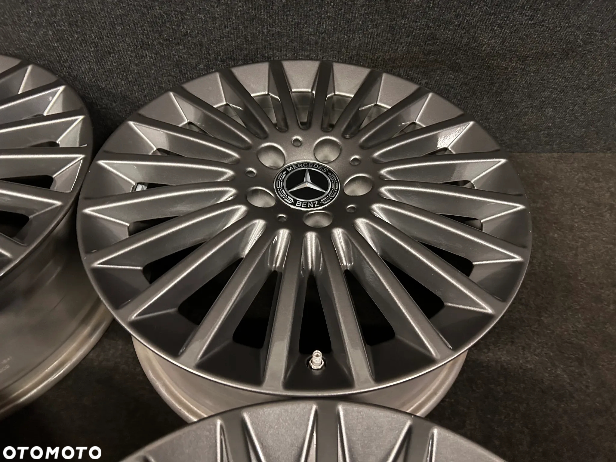 Alufelgi Mercedes C-Klasa W205, W204, E-Klasa W212, W213 17 cali 5x112 4szt. Ładne z czujnikami! - 10