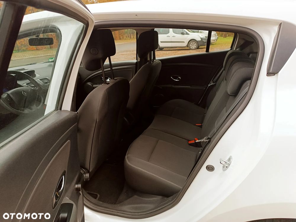 Renault Megane 1.6 16V 110 Dynamique - 14