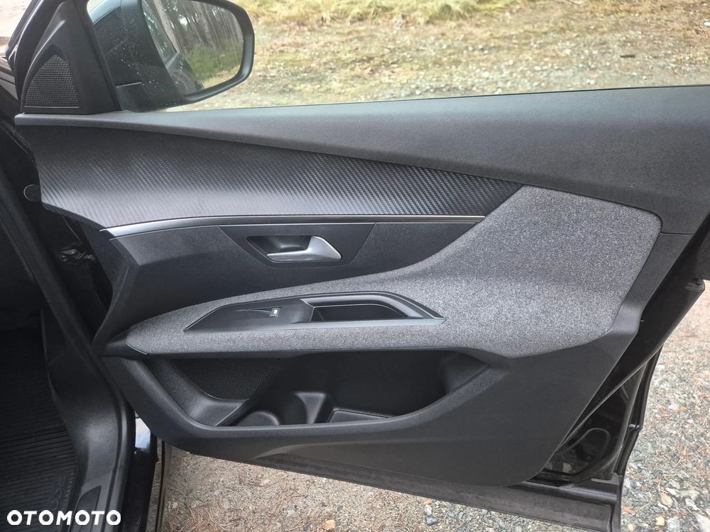 Peugeot 5008 BlueHDi 130 EAT8 Active Pack - 24