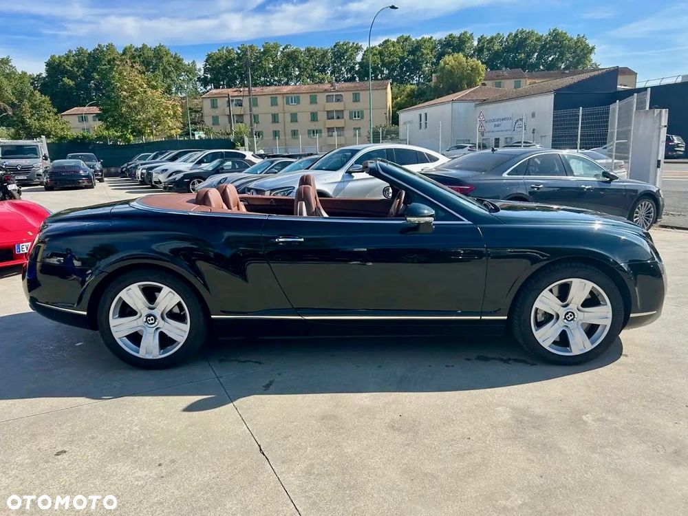 Bentley Continental GT Standard - 2