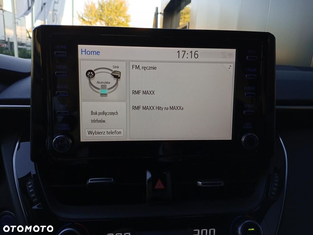 Toyota Corolla 1.8 Hybrid Comfort - 17