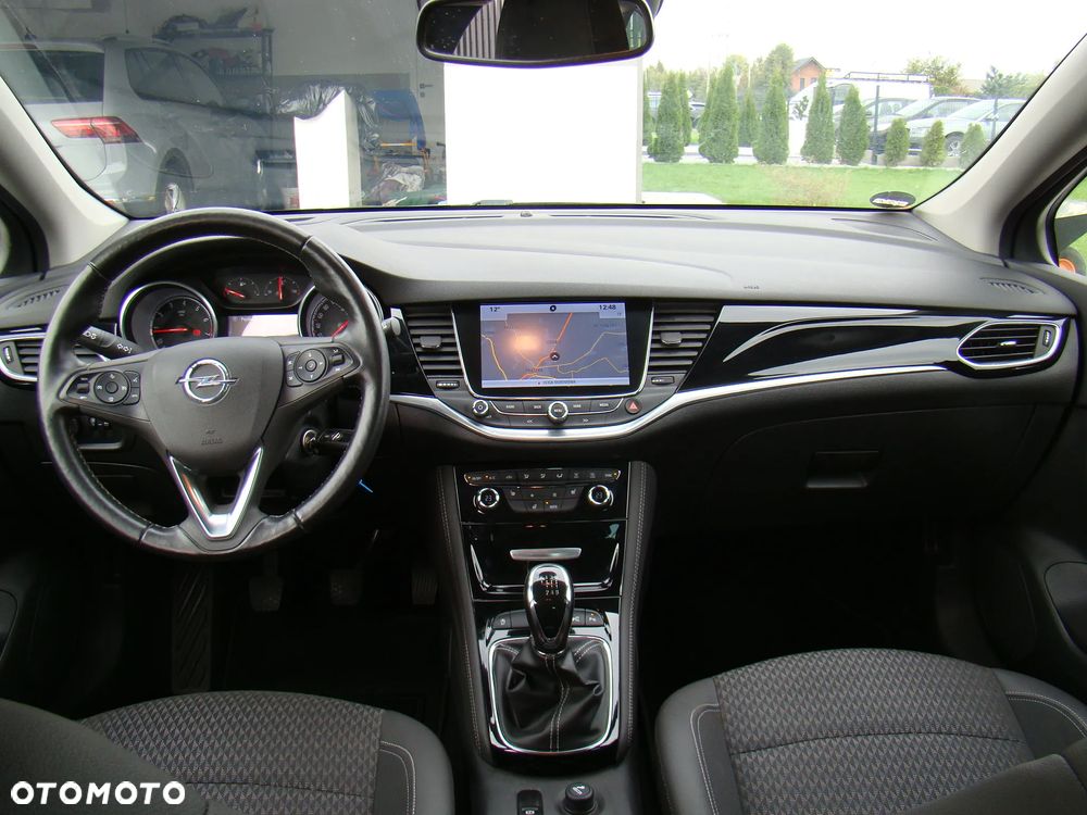 Opel Astra 1.4 Turbo Sports Tourer Innovation - 34