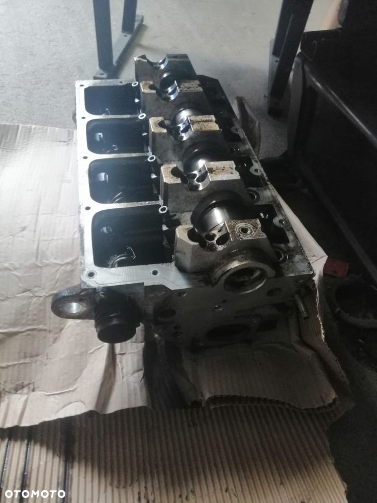Głowica VW T5 Transporter 1.9 TDI 03810337GR - 3