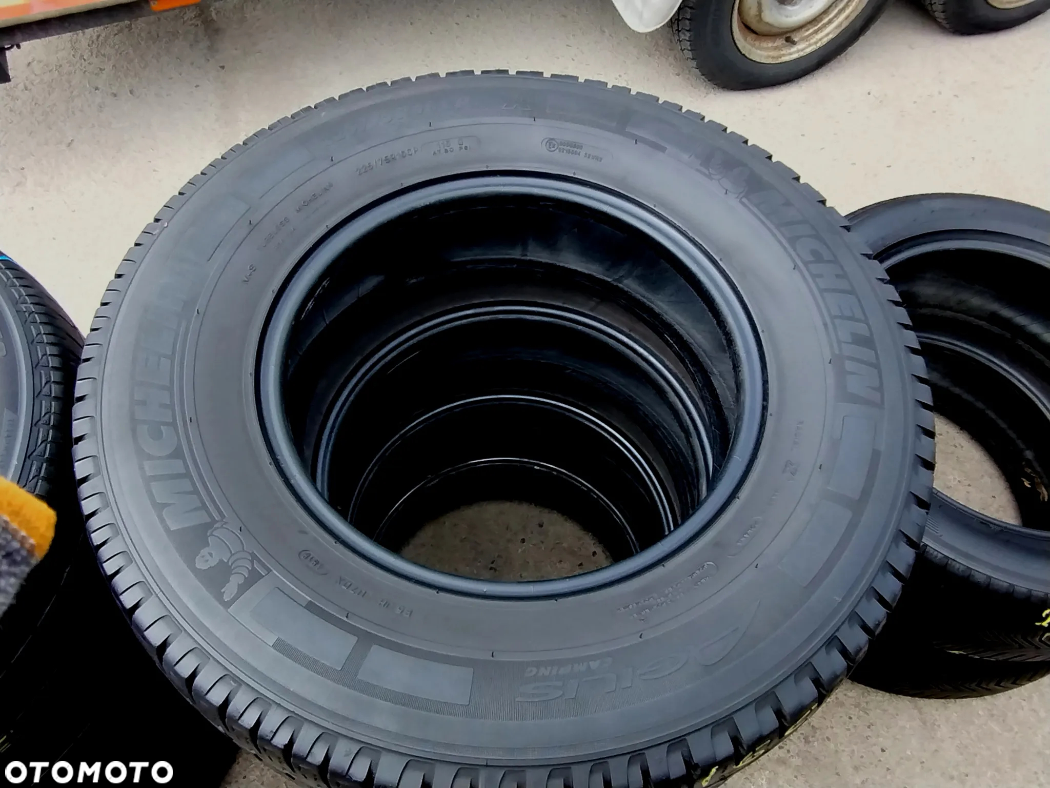 225/75R16C Opony Letnie Lato MICHELIN AGILIS CAMPING 7-5mm Legnica ALU-RAD 225/75 - 8