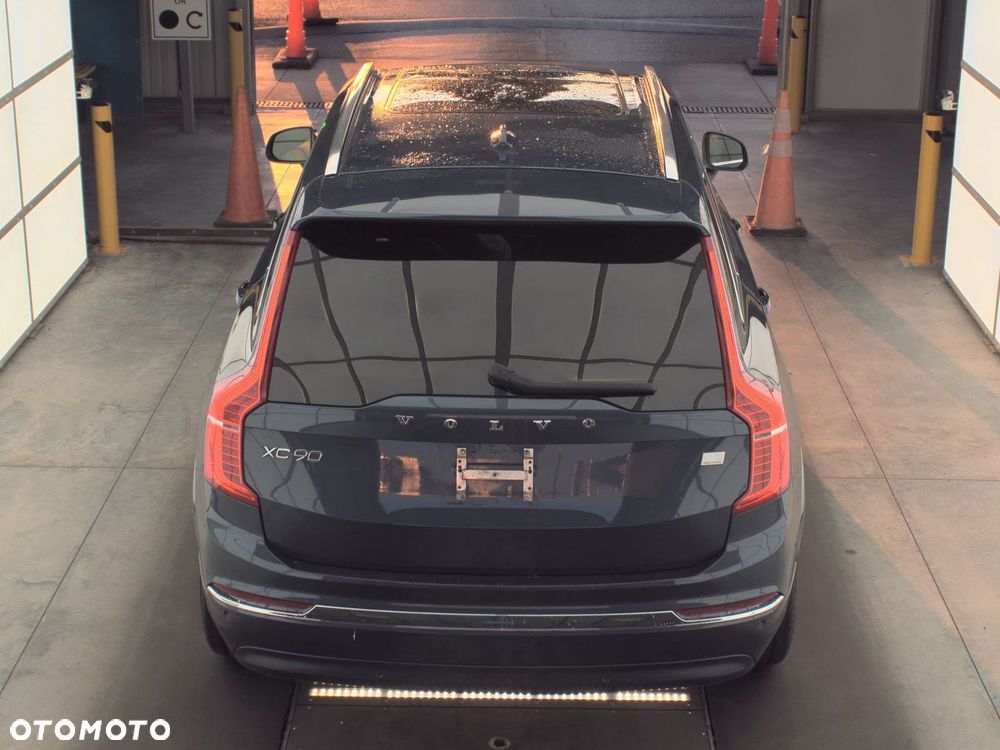 Volvo XC 90 - 6
