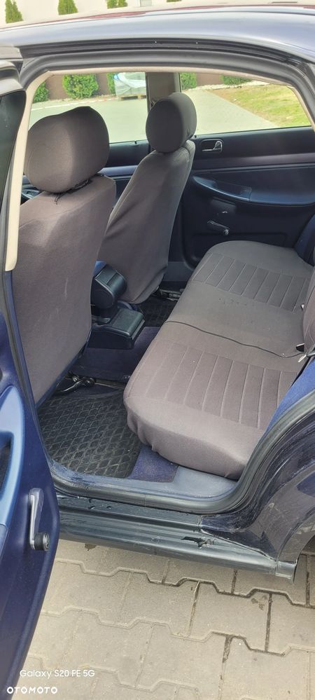 Audi A4 Limousine 1.6 - 11