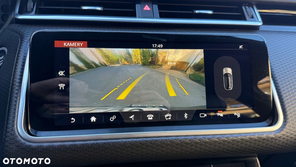 Land Rover Range Rover Velar 3.0d R-Dynamic HSE - 13