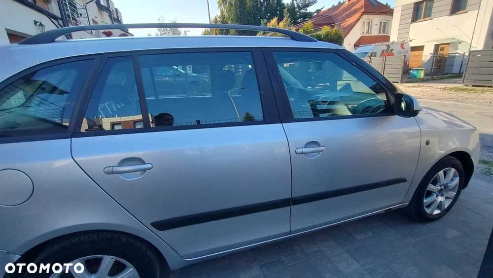 Skoda Fabia 1.6 TDI DPF Ambition - 9
