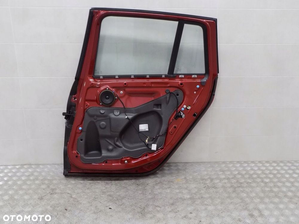 BMW 2 F46 DRZWI PRAWE TYLNE TYŁ C06 - 4
