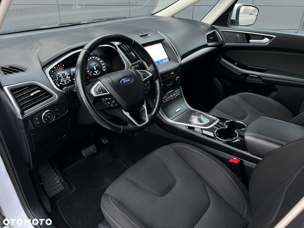 Ford S-Max 2.0 TDCi Titanium PowerShift - 21