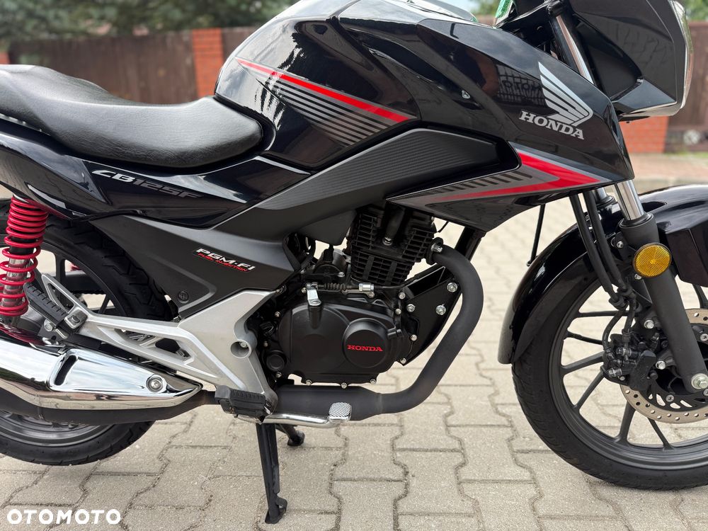 Honda CB - 8