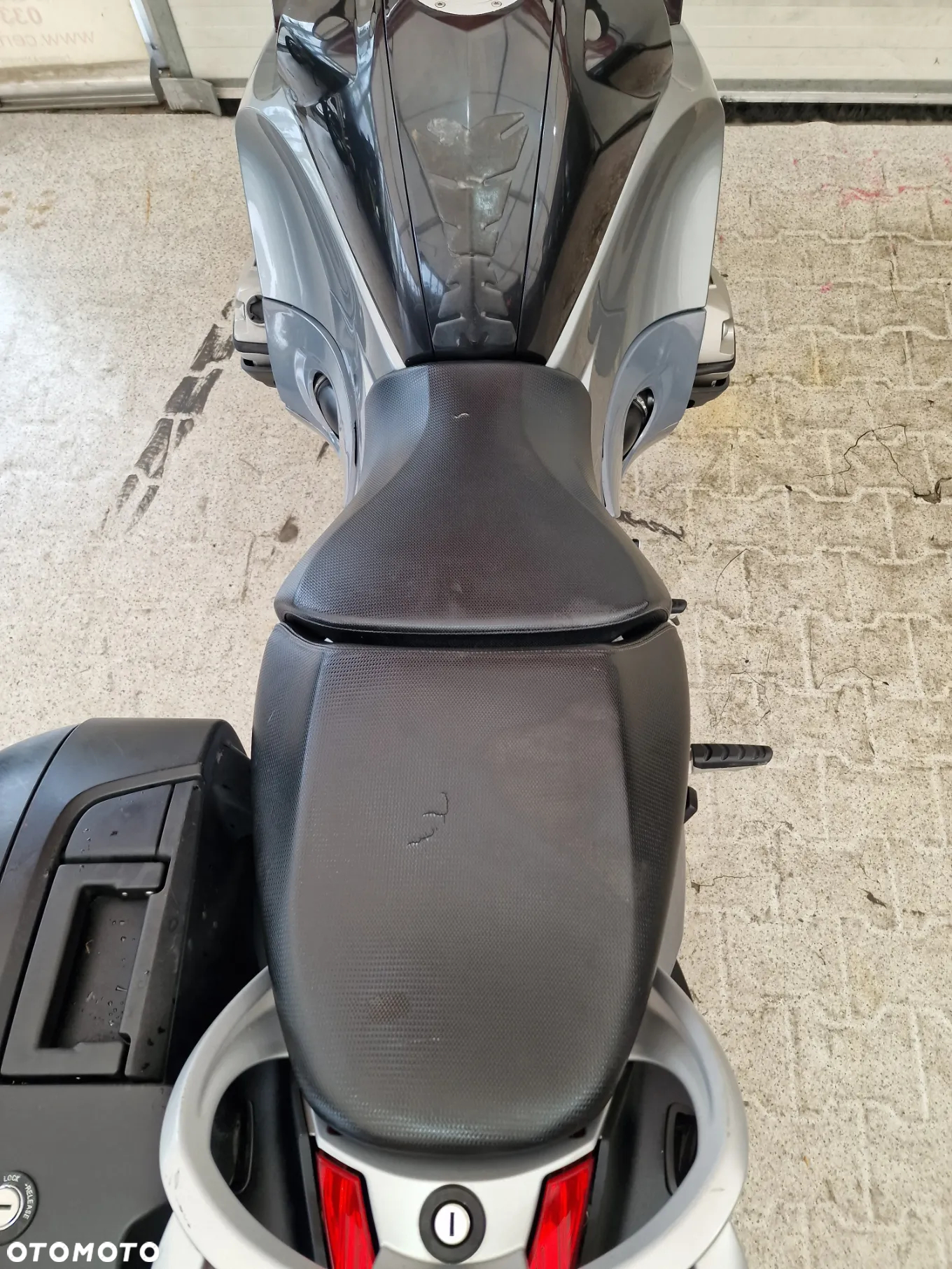BMW R - 28