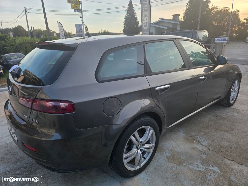 Alfa Romeo 159 Sportwagon - 5