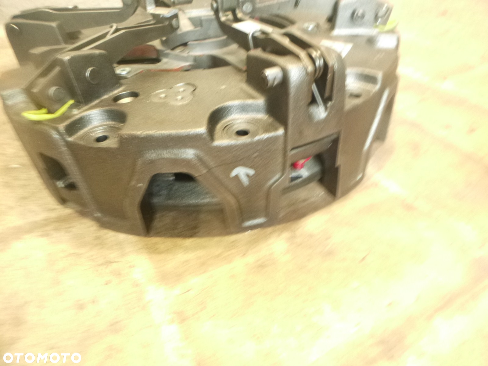 traktor fendt farmer 307c 308c 309c docisk sprzegła nowy - 9