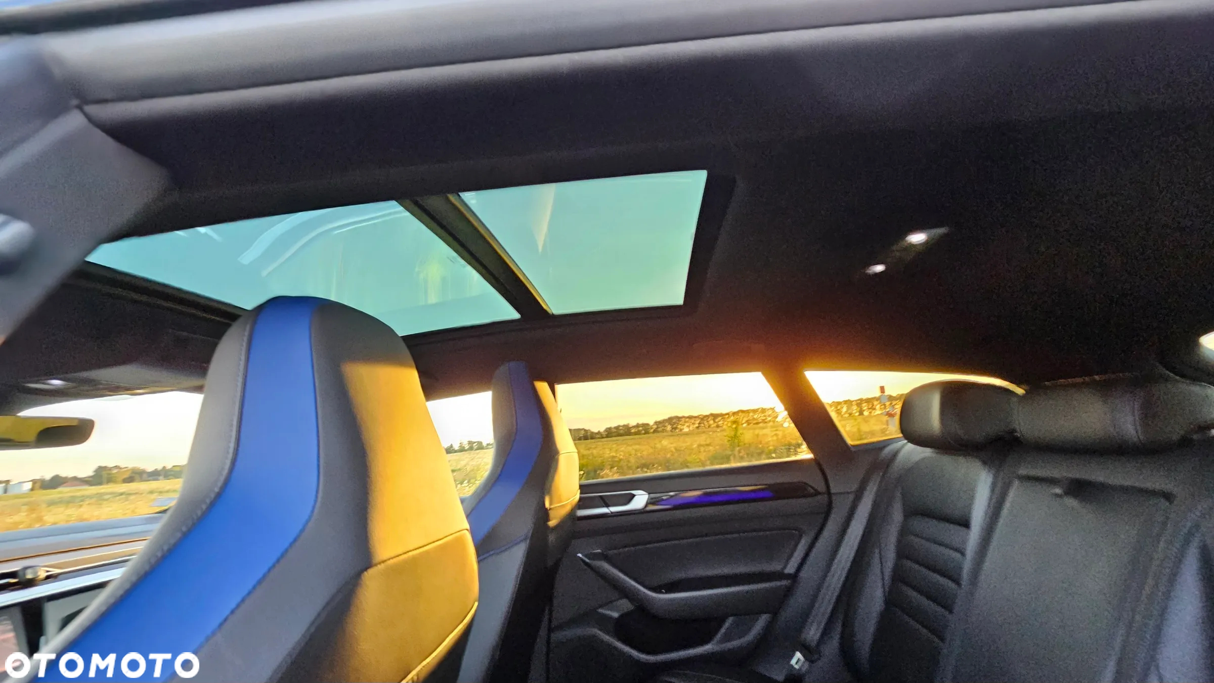 Volkswagen Arteon 2.0 TSI 4Motion R DSG - 30