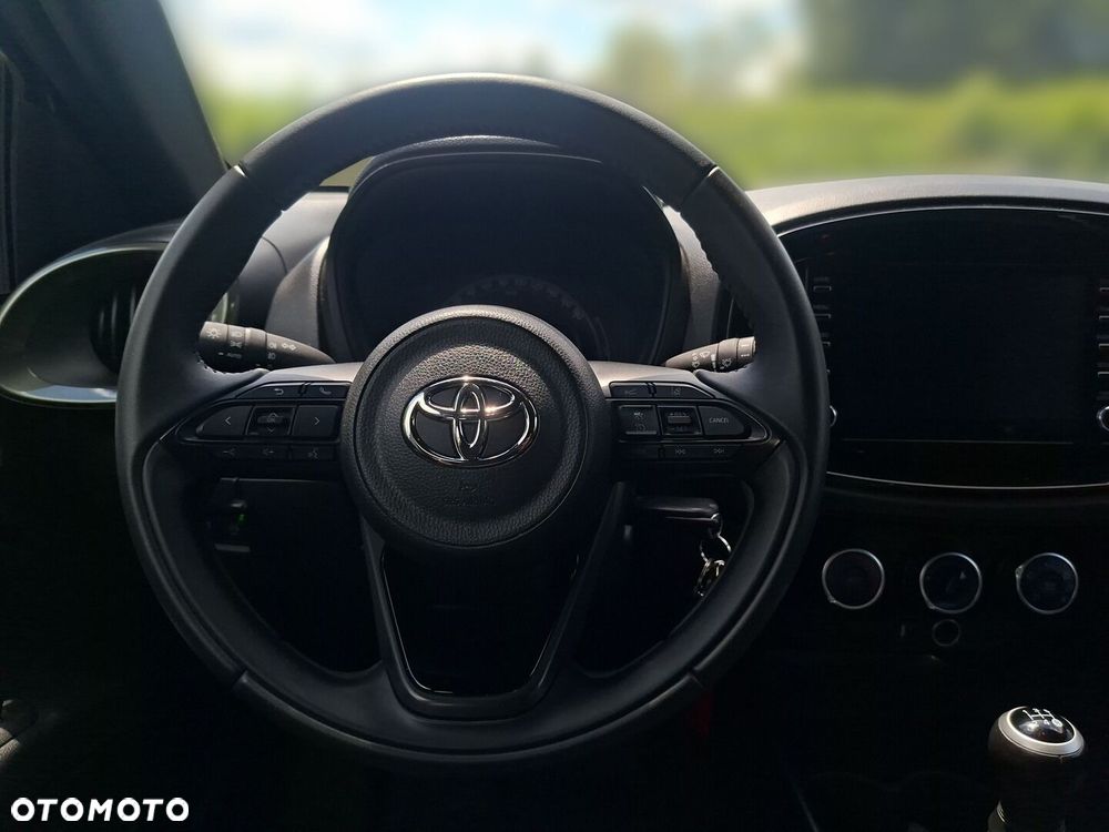 Toyota Aygo X - 16