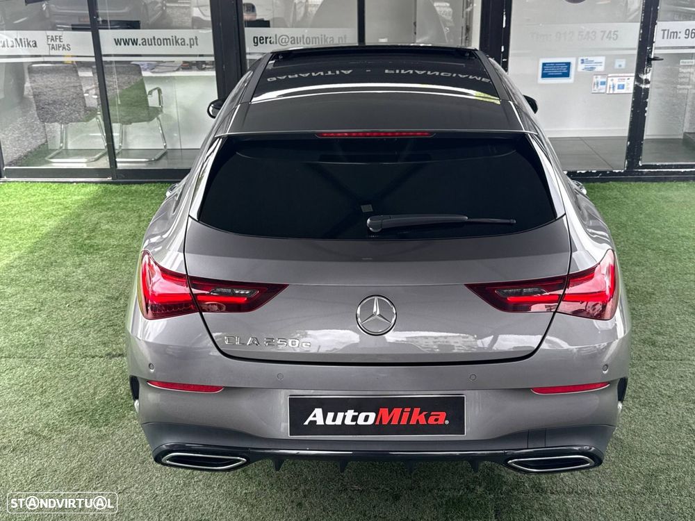 Mercedes-Benz CLA 250 e Shooting Brake AMG Line - 16