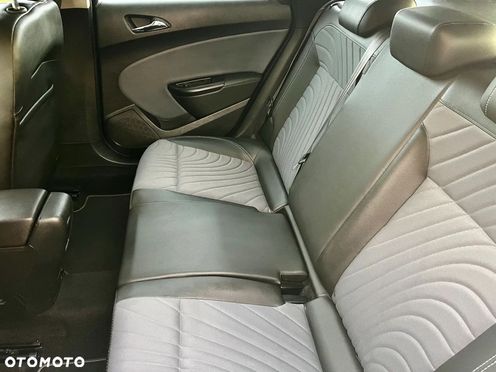 Opel Astra - 10