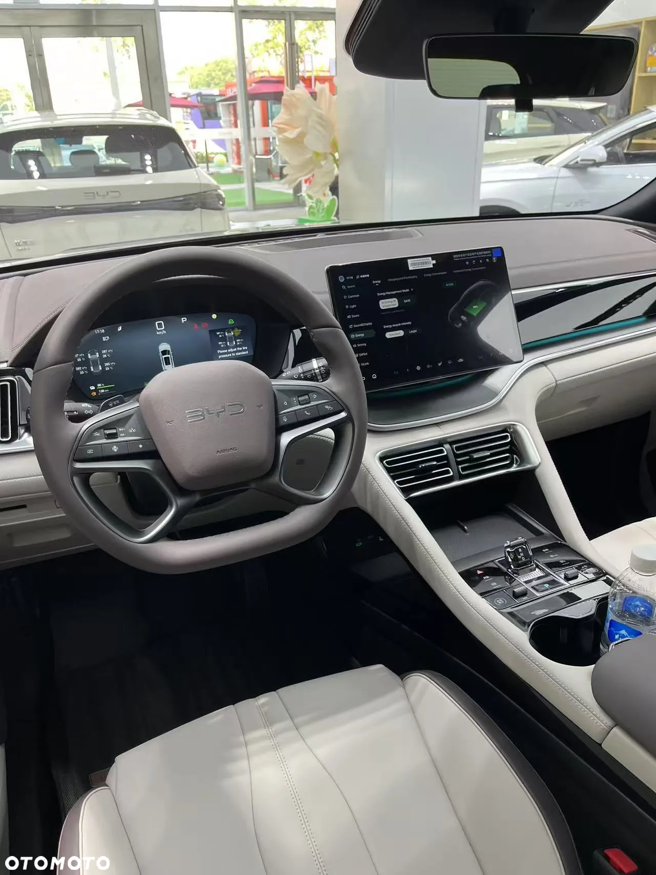 BYD Seal U DM-i AWD Design - 4