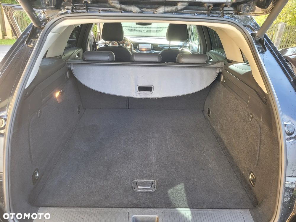 Opel Astra 1.4 Turbo Start/Stop Innovation - 17