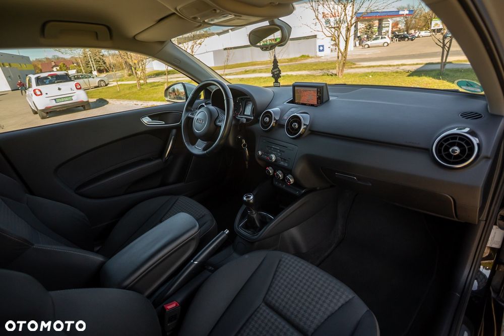 Audi A1 3-drzwiowe 1.6 TDI Attraction - 24