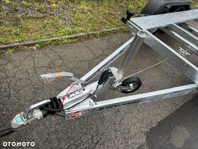 TEMARED POWER 2613 pod agregat, dmc 2700kg - 11