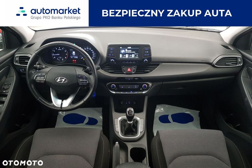 Hyundai i30 1.4 Classic + - 9