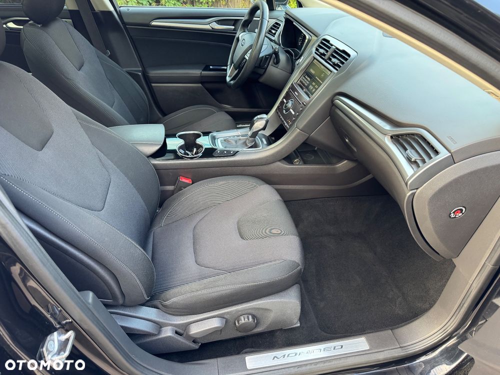 Ford Mondeo 2.0 EcoBlue VIGNALE - 13