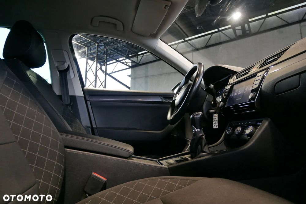Skoda Superb - 28
