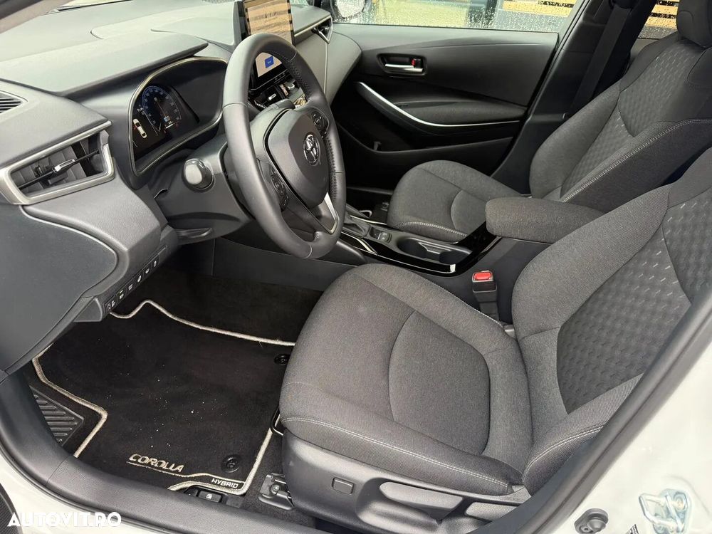 Toyota Corolla 1.8 HSD Dynamic - 19