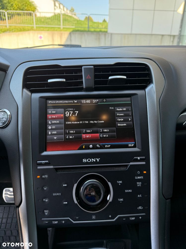 Ford Fusion 2.0 EcoBoost Titanium - 20