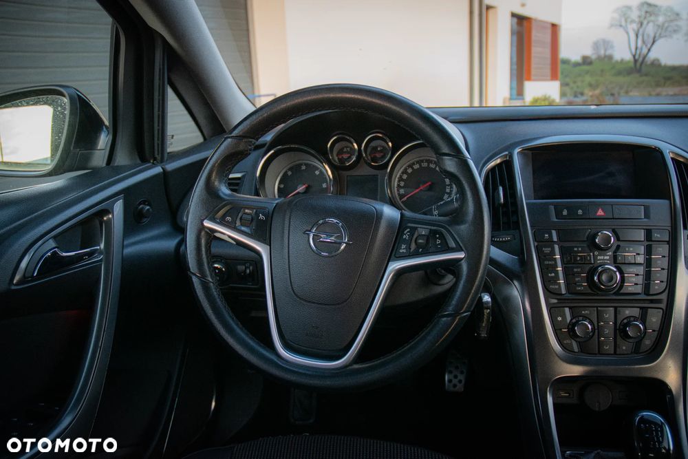 Opel Astra 1.7 CDTI - 14