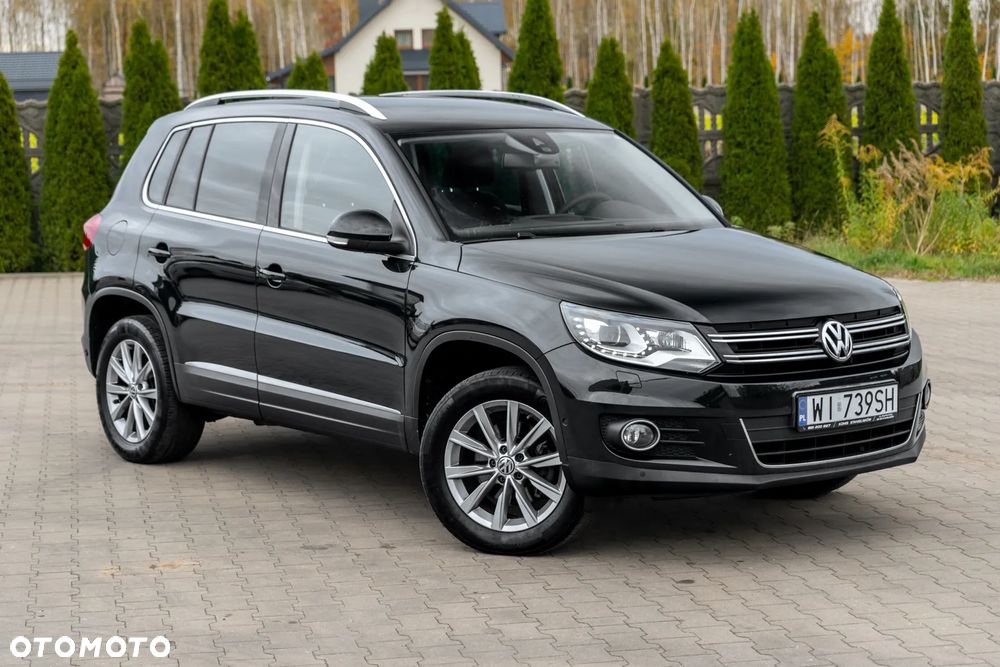 Volkswagen Tiguan 2.0 TDI DPF 4Motion BlueMotion Technology Track & Style Lounge - 37