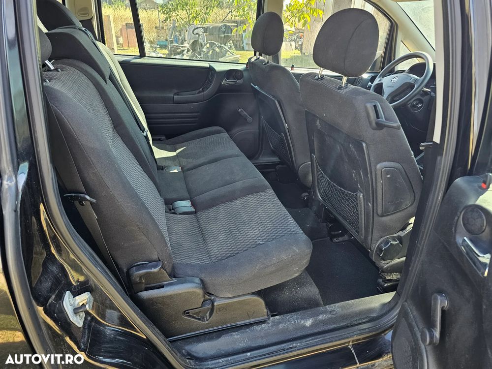 Opel Zafira 1.8 Njoy - 8