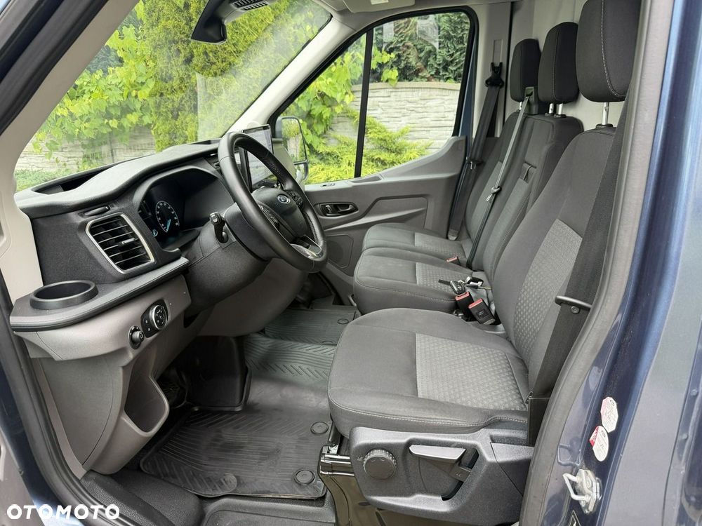 Ford Transit - 11