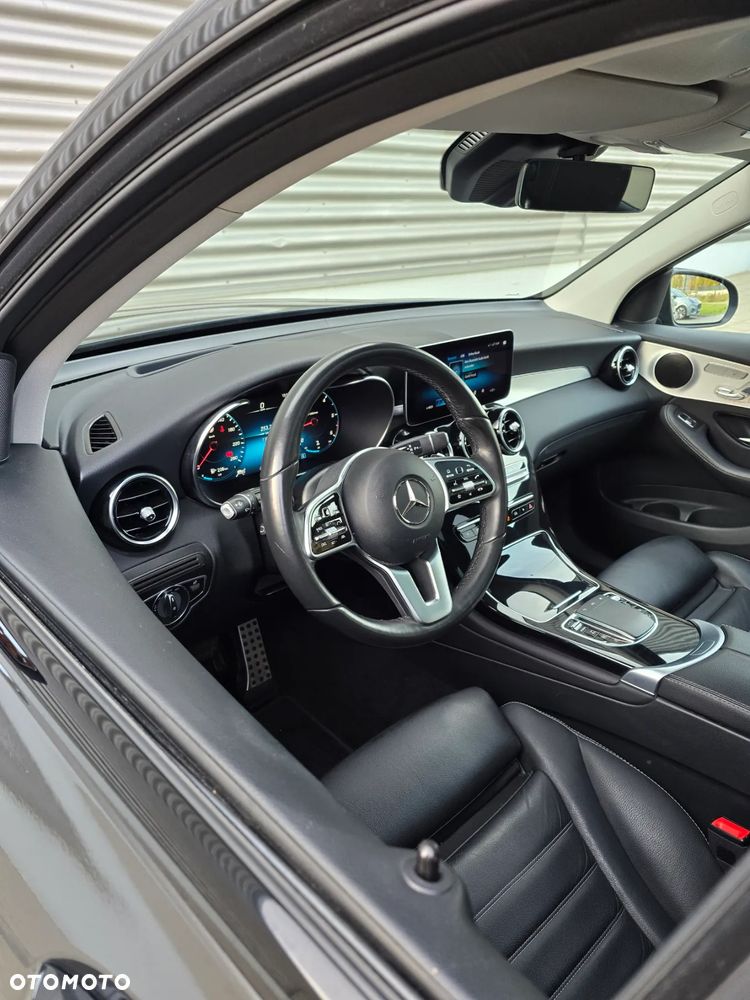 Mercedes-Benz GLC 220 d 4Matic 9G-TRONIC AMG Line - 9