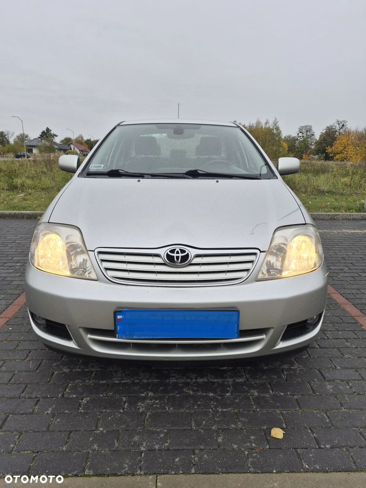 Toyota Corolla - 5