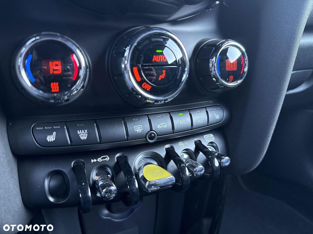 MINI Cooper S - 26